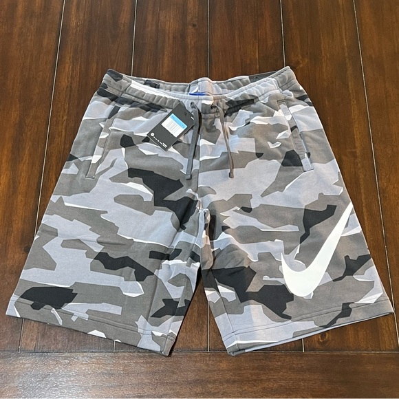 nike fleece camo shorts